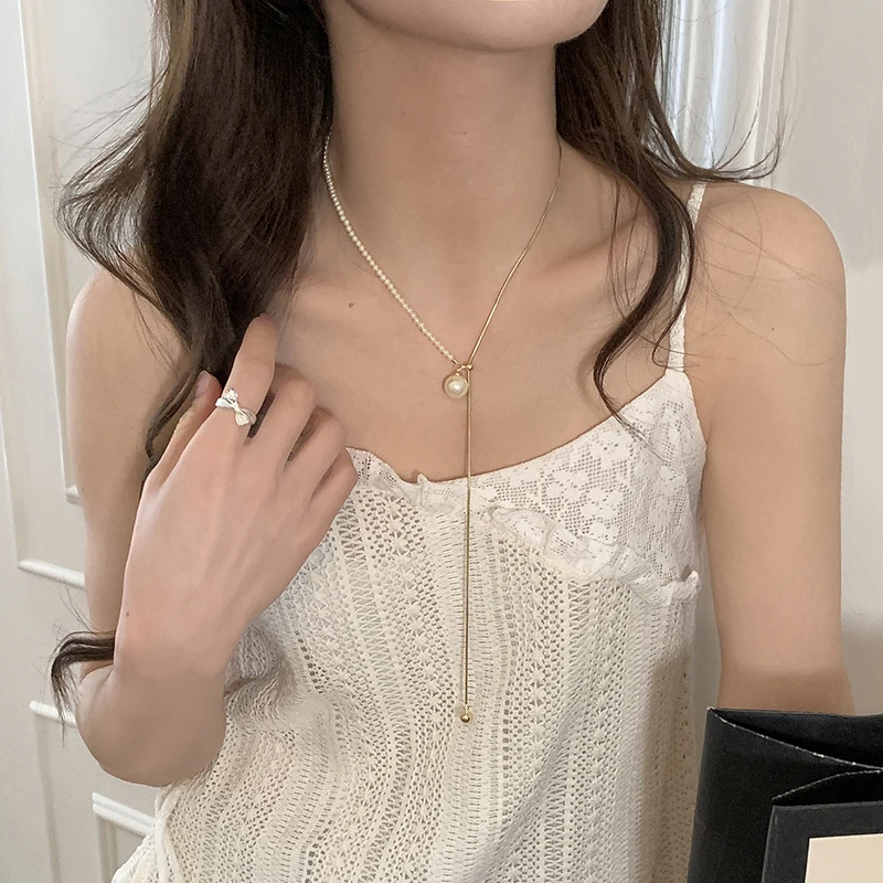 2024 New Design Pearl Pulling Snake Bone Chain Long Necklace For Womens Girls Fashion Accessories Sweater Chain Party Jewelry