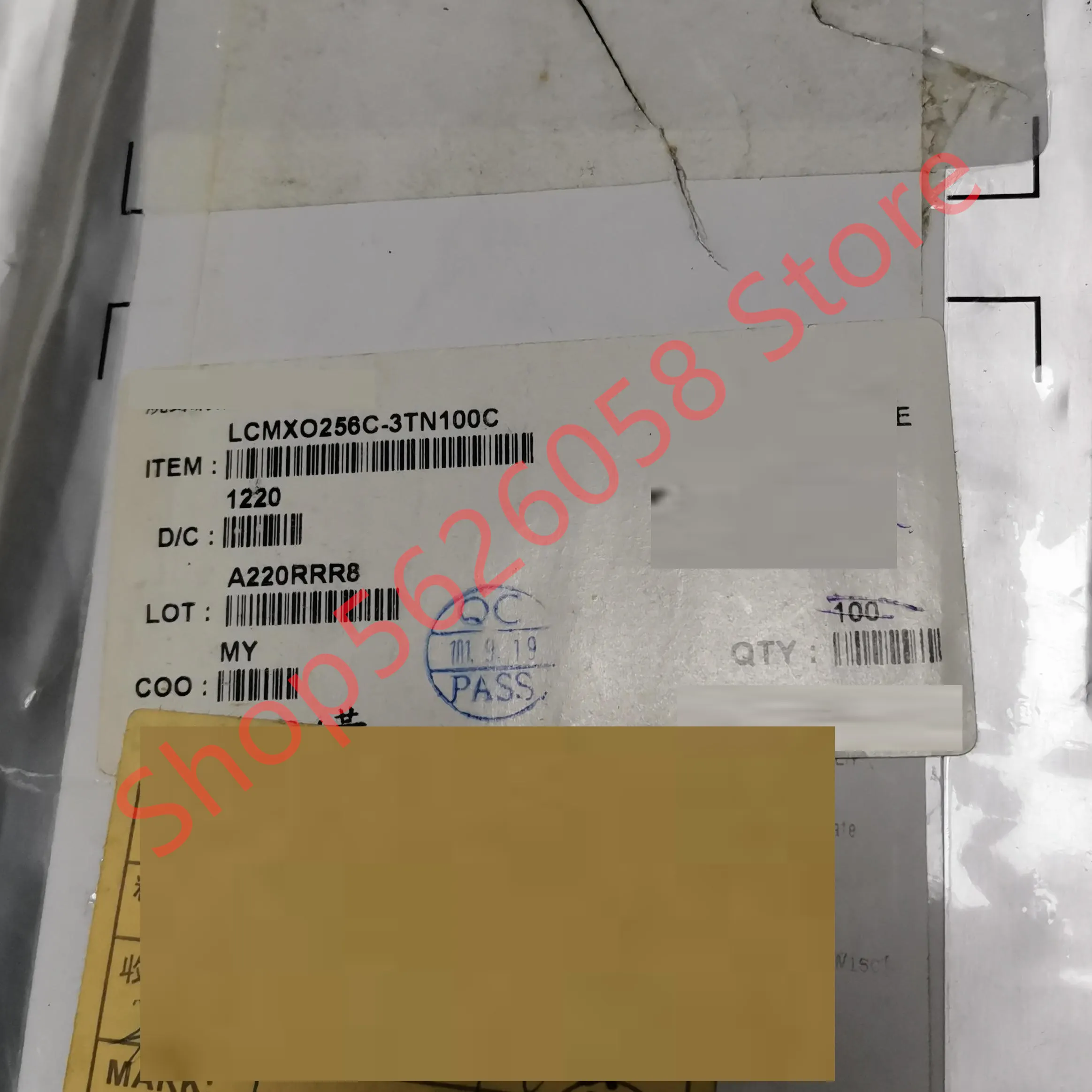 

LCMXO256C-3TN100I QFP 2 шт./лот оригинальные и аутентичные, бесплатная доставка