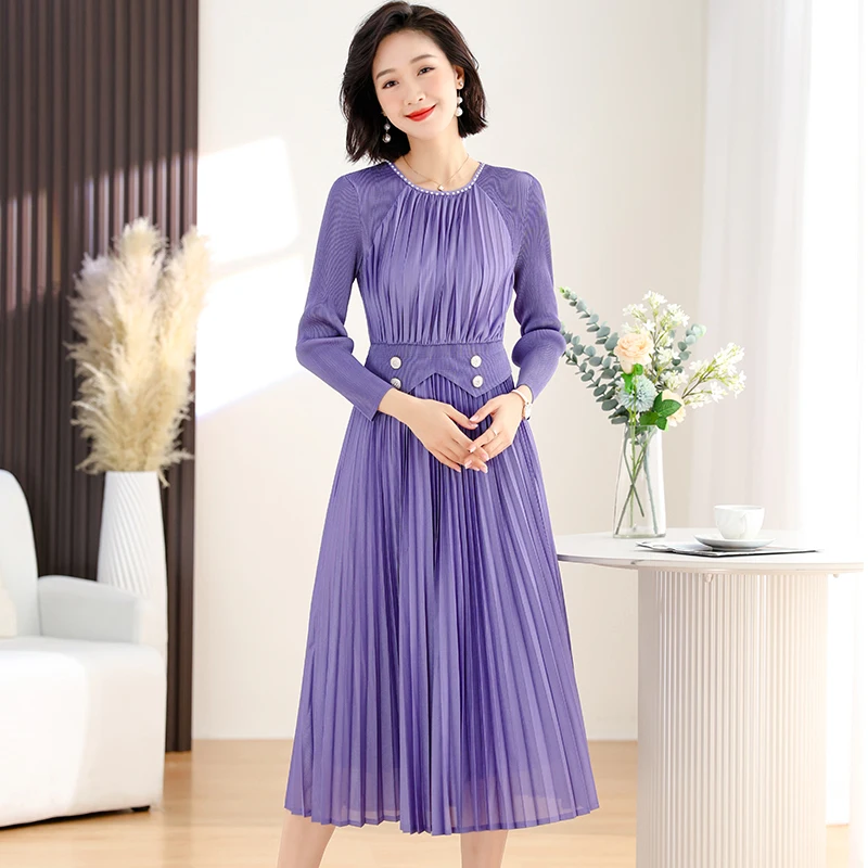 Pleated Magic Dress 2024 Spring New Women's Long Sleeve Elastic Pearl O-Neck Fake Two Slim Knee Length Robes