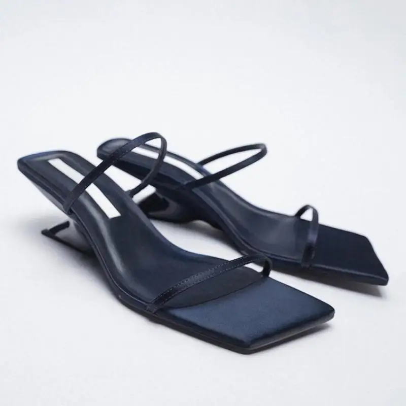 

European Women's Slippers New Summer One-word Open Toe Mid-thick High-heeled Fashionable Roman Wedge Modern Slippers Sandalias
