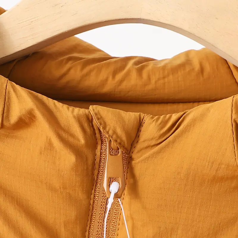Outdoor-Herrenjacke aus Tech-Baumwolle mit Kapuze, gefüttert, 2026 Herbst-Winter, leicht, flauschig, kältebeständig, wasserdicht, lässiger warmer Parka. – Detail 17