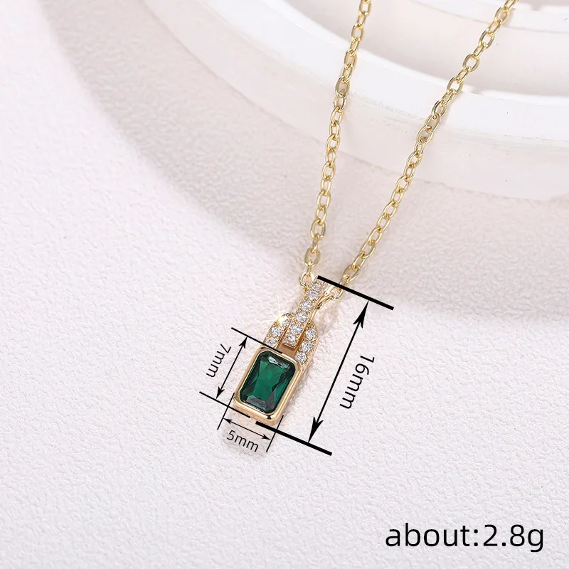 Huitan Creative Lock Shaped Green CZ Pendant Necklace for Women Exquisite Bridal Wedding Necklace Fancy Gift Statement Jewelry