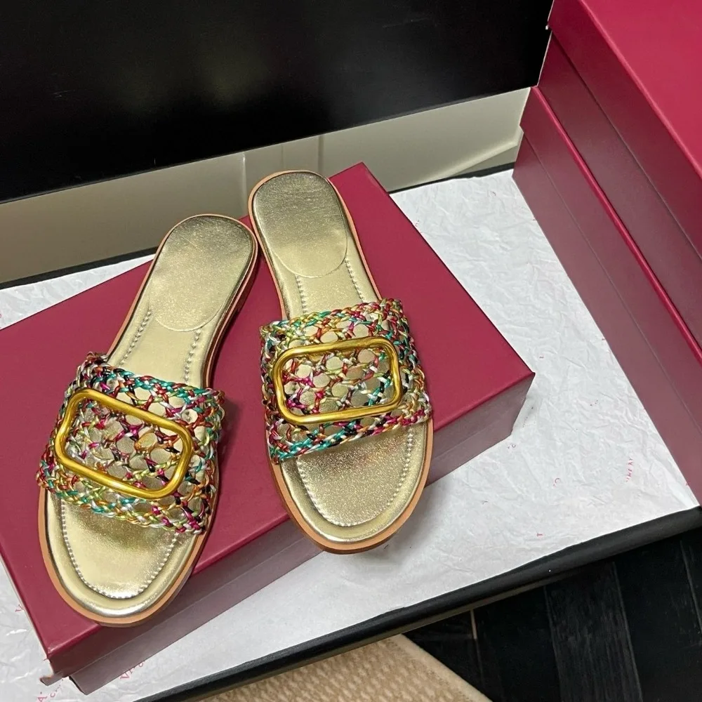 2026 Spring Summer New Women's Luxury Hollow Out Metallic Rattan Slides Flat Sandals Non-Slip Outdoor Slippers All-Matching Old Money Aesthetic Coastal Grandmother Luxury Resort Wear Shoes for Women Girls Pool Beach Party Daily Errands