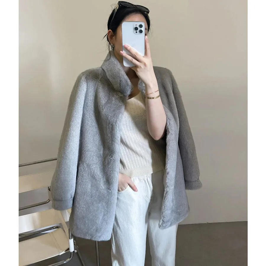 2026 Women Mitation Mink Fleece Fur Coat Thicken Warm Plush Fur Overcoat Female Winter Soft Elegant Faux Fur Jacket Outwear