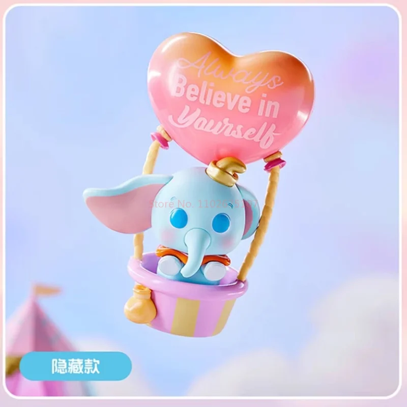 Boîte aveugle authentique Disney Dumbo Day Dream, figurine de dessin animé Kawaii, modèle de décoration de bureau, poupée jouet, cadeau d'anniversaire pour amis
