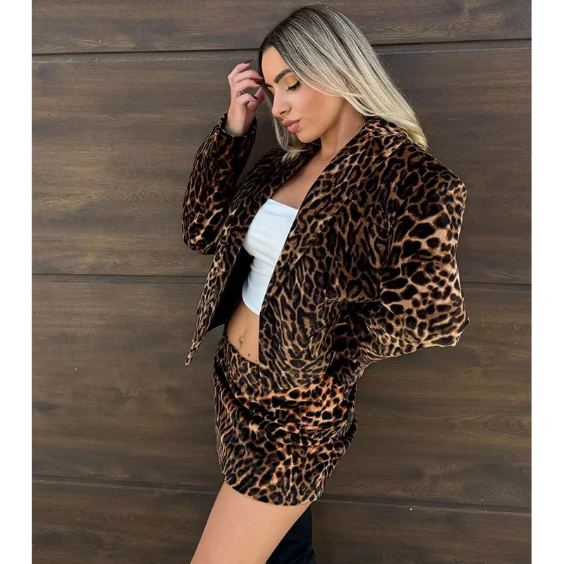 TRAF Leopard Print Women Skirt Set Office Velvet Mini Skirts for Women High Waist Short Skirt Woman Fashion Winter Women\'s Skirt