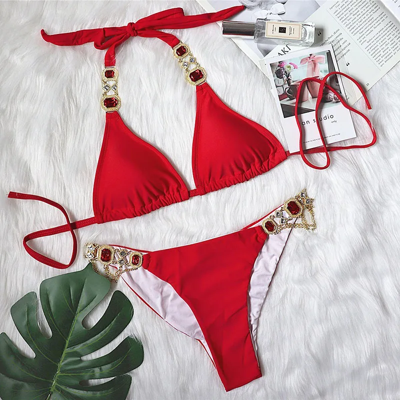 DEAT 2024 Summer Fashion Trendy Beach Vocation Swimsuit New Diamonds Chain Halter Bandage Solid Color Bikini Set Female 11XX9172