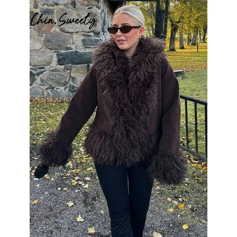 2025 Autunno Inverno Spessore Lady Outwear Retro Nappa Pelliccia Sintetica Patchwork Cappotto da Donna Moda Manica Lunga Solido Cardigan Femminile