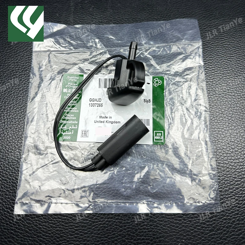 Windshield Washer Nozzle Jet LR048615 Windscreen Washer Sprayer Replacement for Land Rover Discovery 3 4 Range Rover Sport