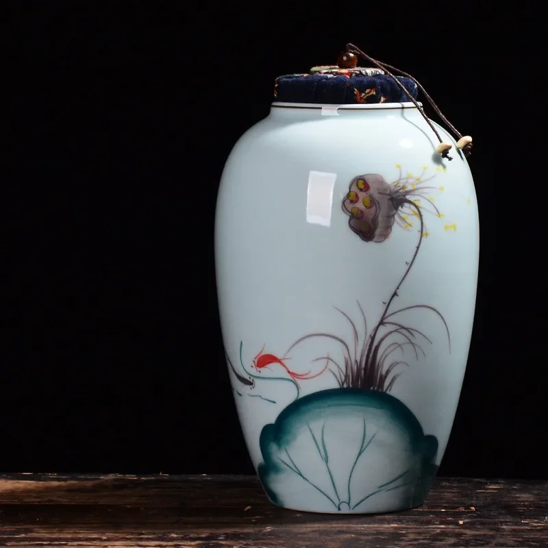 

Gradient Glaze Memorial Urn for Dogs and Cats - Mini- Holds up to 60 Cubic inches of Ashes