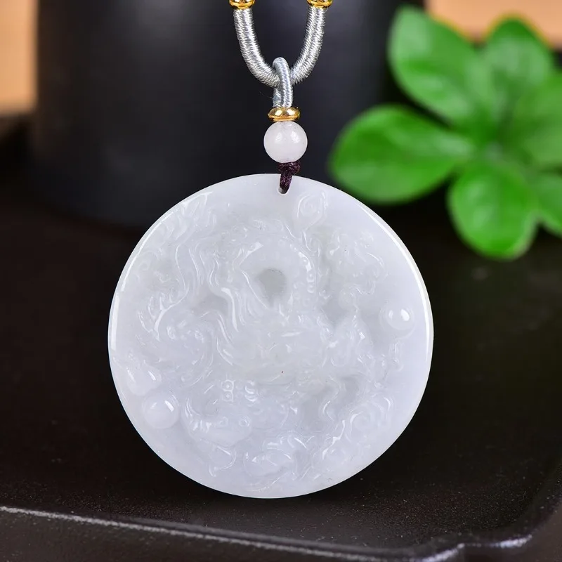 

Exquisite Tianshan Cuilongfeng Chengxiang Jade Pendant, The Same for Men and Women
