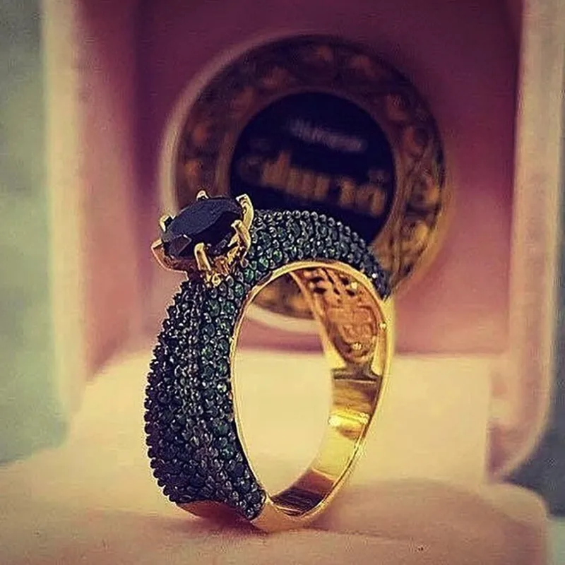 Luxury Gold Plated Set Black Stone Rings Women Green Stone Engagement Wedding Ring Jewelry