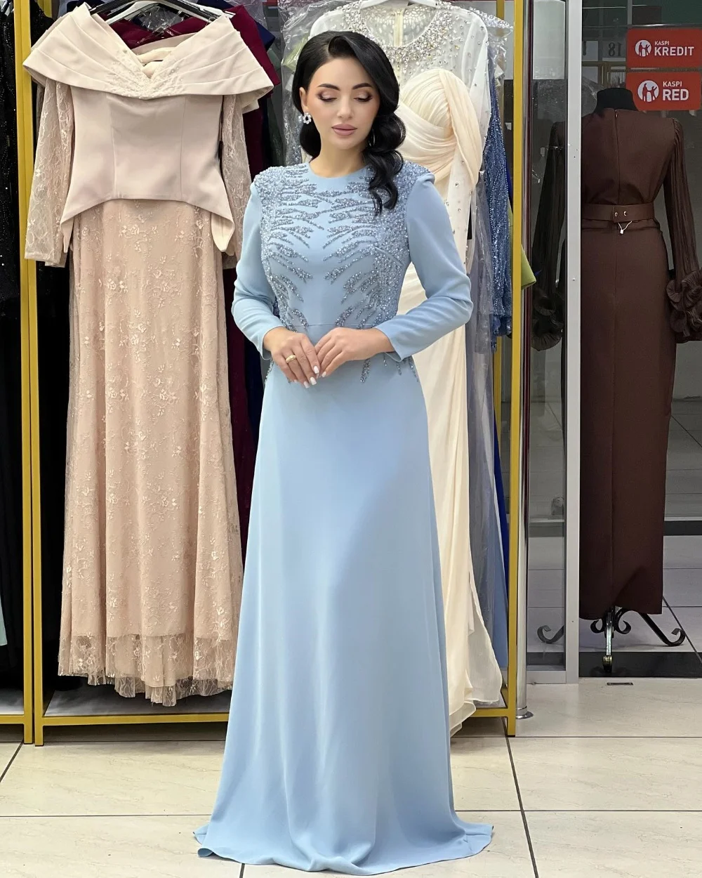 

Элегантный трикотаж со складками и блестками по индивидуальному заказу, длинные платья трапециевидной формы с круглым вырезом, простое платье для встречи выпускников на заказ