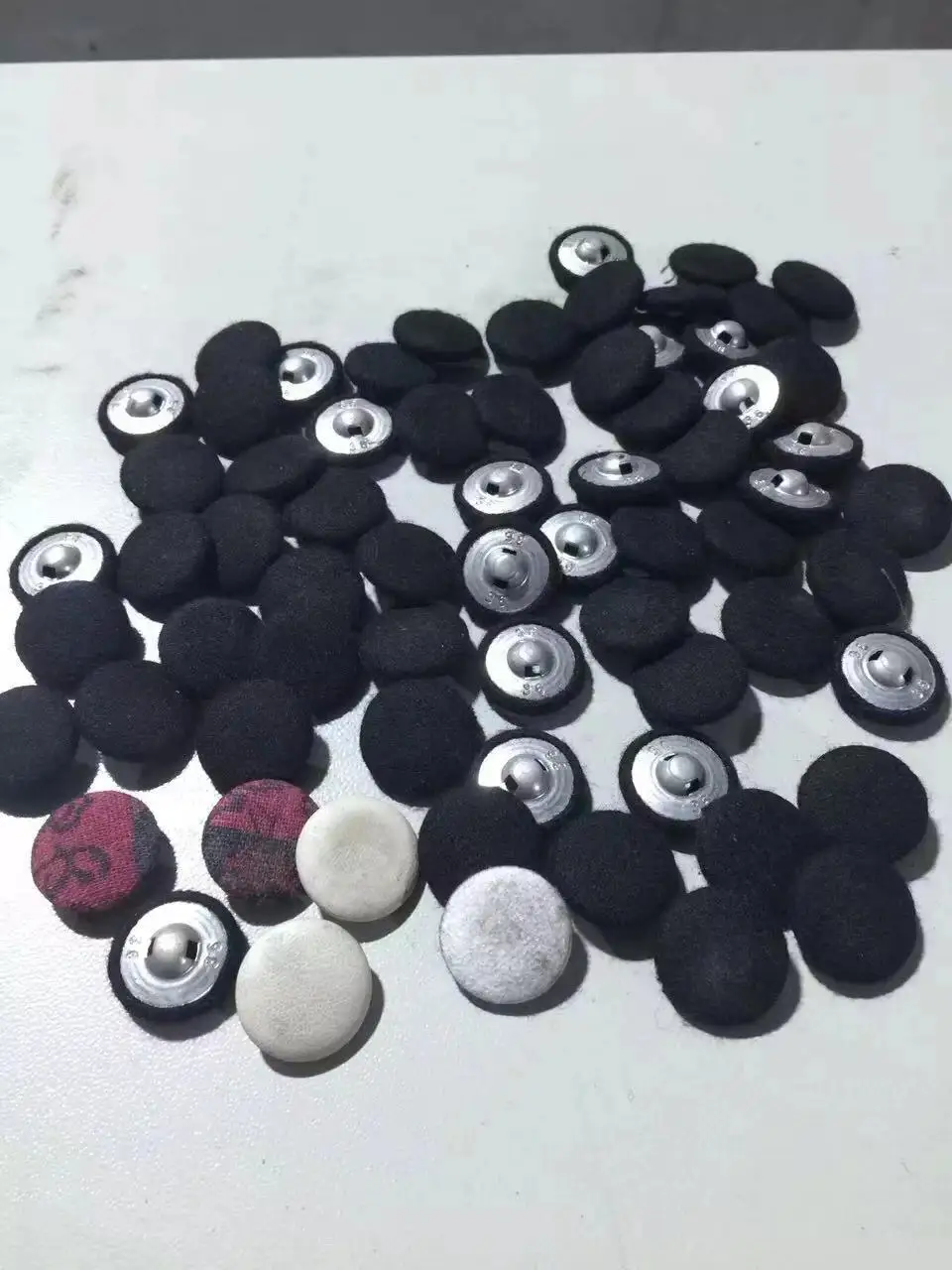 Cloth Covered Button Making Machine for Sofa / Hat