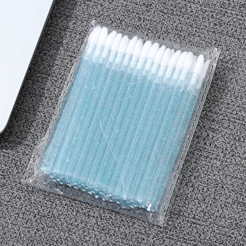 50 قضبان كريستال، فرشاة شفاه صلبة، عصا أعواد قطنية، فرشاة تلطخ ملمع الشفاه، أداة مكياج، فرشاة أحمر شفاه مريحة