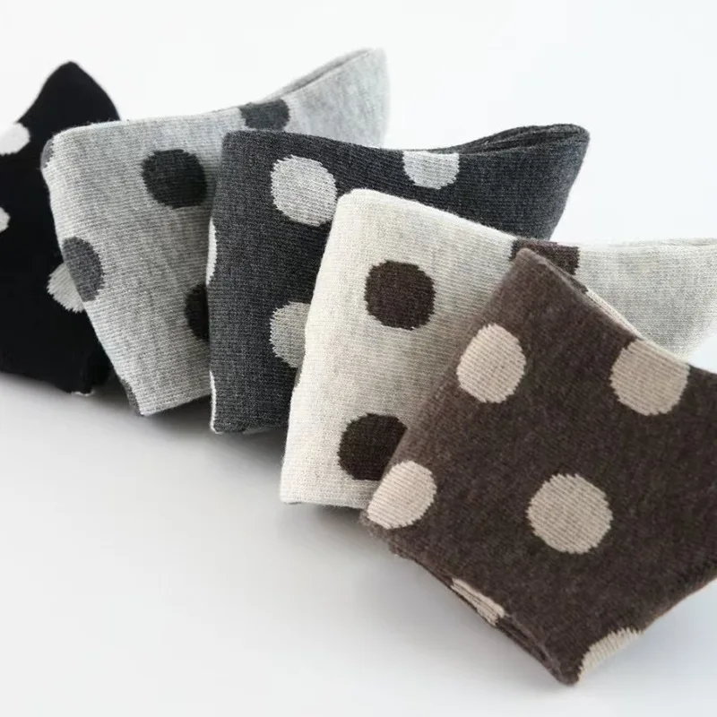 

5 пар черных, серых длинных носков в горошек, женские новые осенне-зимние ворсовые носки, удобные свободные чулки из чесаного хлопка в стиле Лолита для девочек