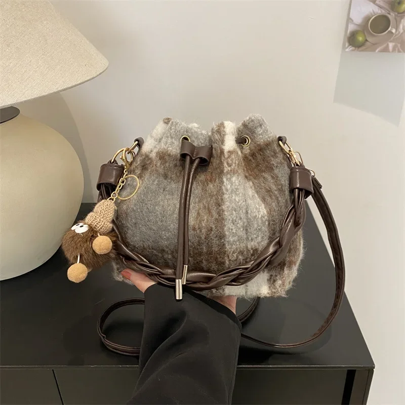 

Casual Crossbody Bag for Women Fashionable Retro Bucket Bag Purse and Handbags Women Designer Bags Women Shoulder Bags Сумка Sac