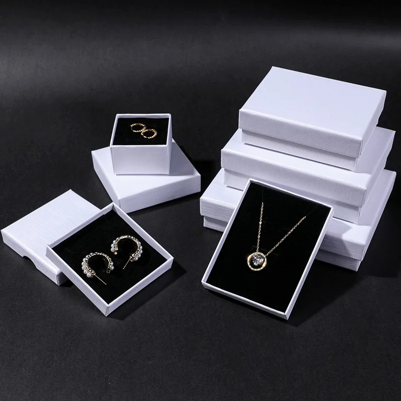 White Jewelry Storage Box 5x7x1.5cm Ring Display Case Portable Organizer Packaging Box For Necklaces Bracelet With Black Sponge
