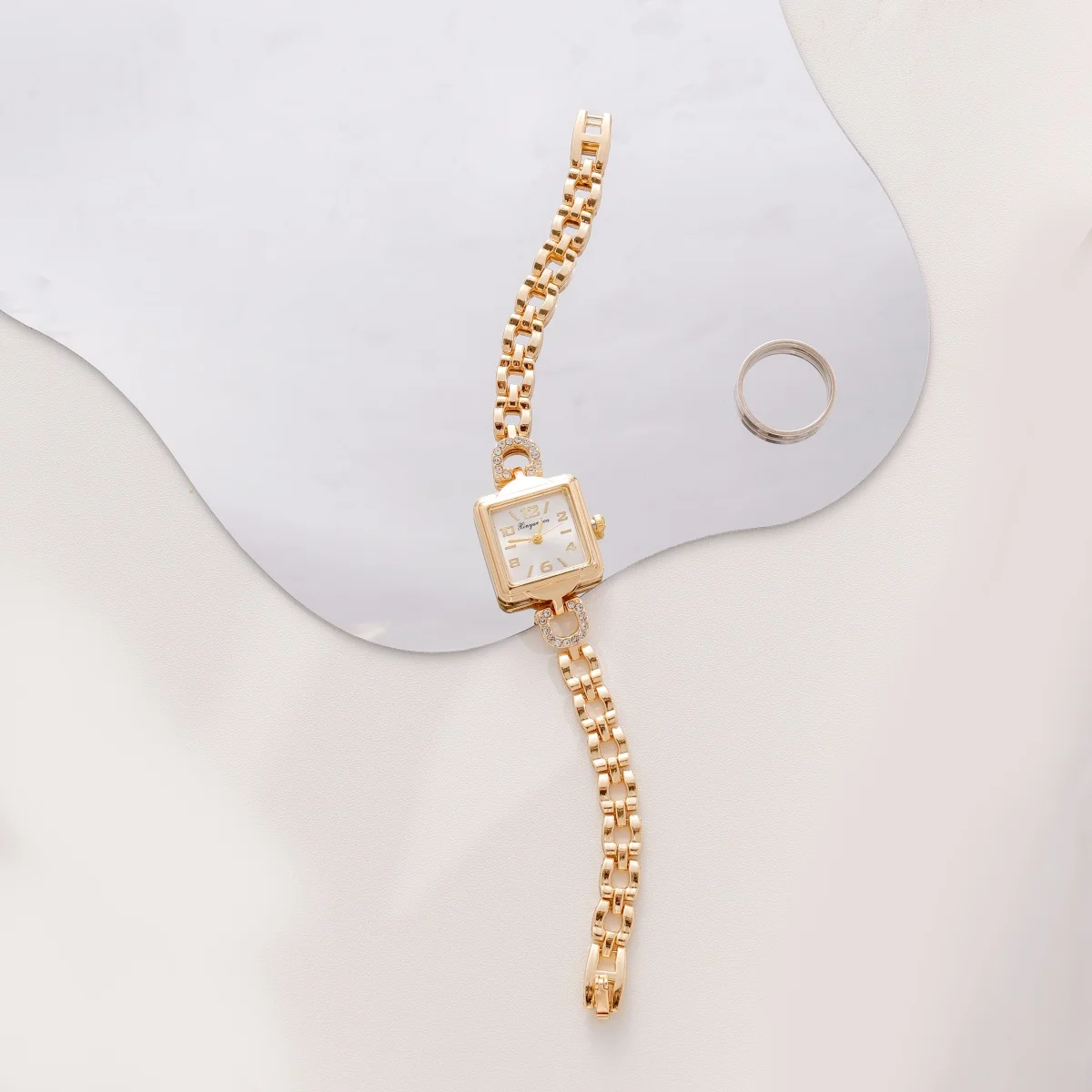 Chic Women Quartz Timepiece Geometric Square Dial Openwork Zinc-alloy Bracelet Avant-garde Design Watch Accessories Jewelry Gift