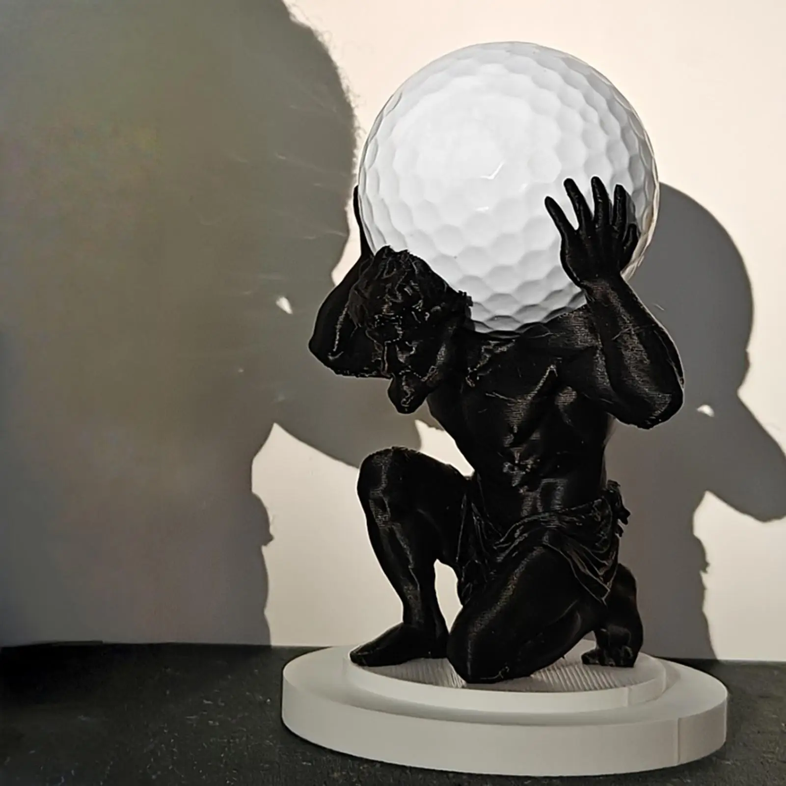 Künstlerischer Golfball-Displayhalter, skulpturales Aufbewahrungsregal, Sammelständer für Sportler, Männer, Frauen, Golfer, Geburtstagsgeschenk