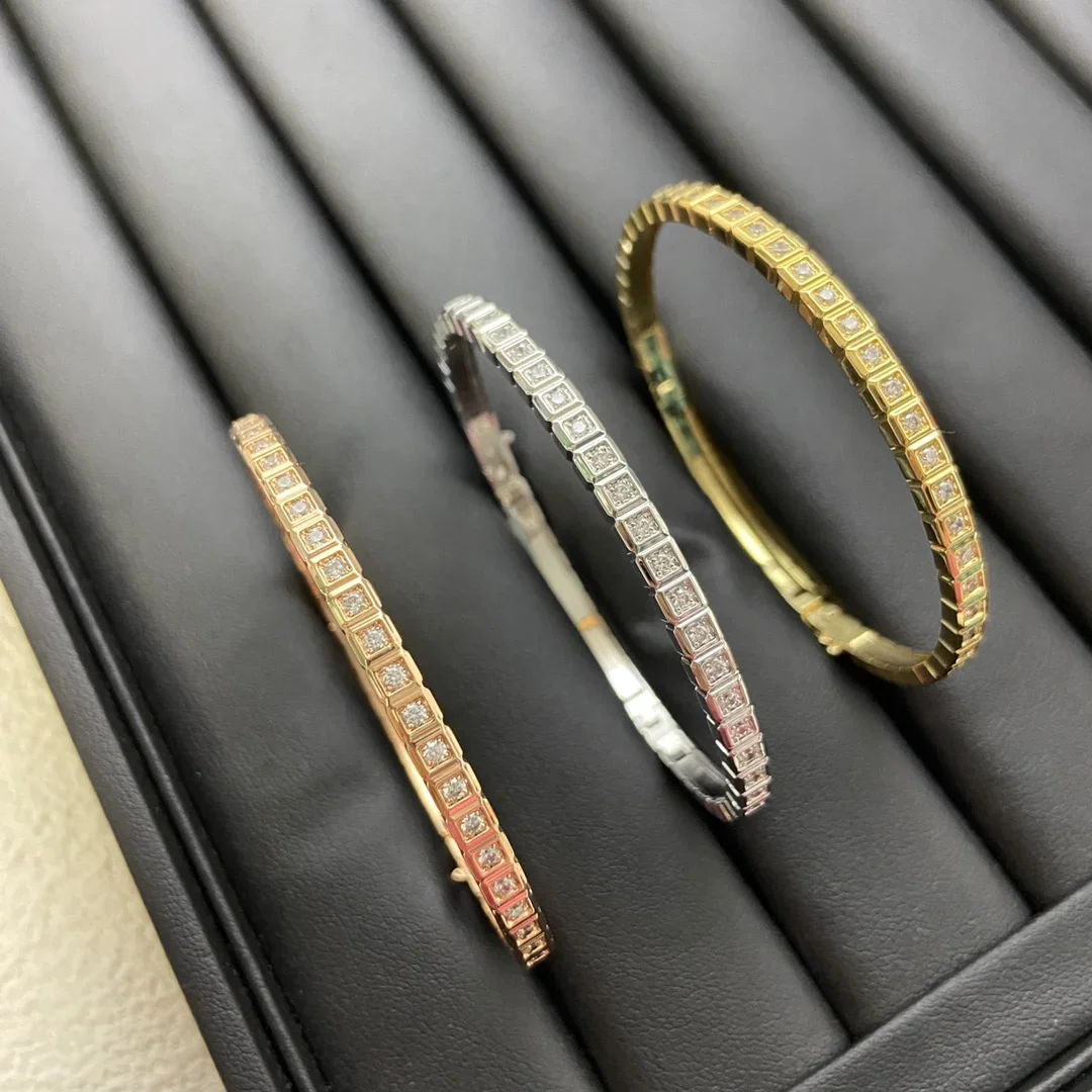 

Высококачественное классическое роскошное минималистичное ожерелье с звездой для повседневного ношения, коллекция 2026 года