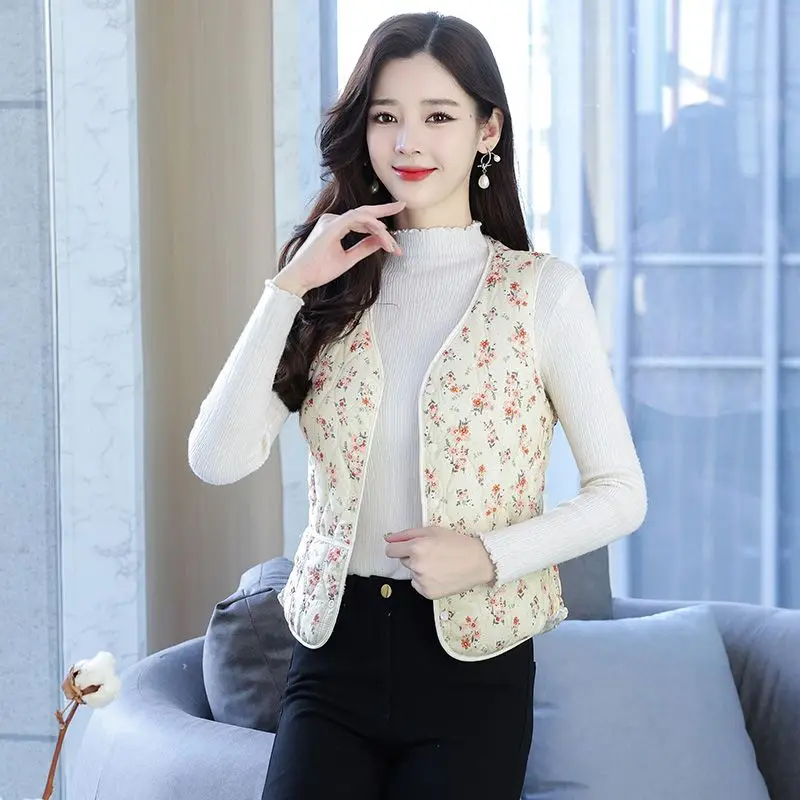 2026 Arrival Autumn Winter Down Cotton Floral Print Vest Thickened for Cold Proof Slim Fit and Multi Purpose Stylish Waistcoat