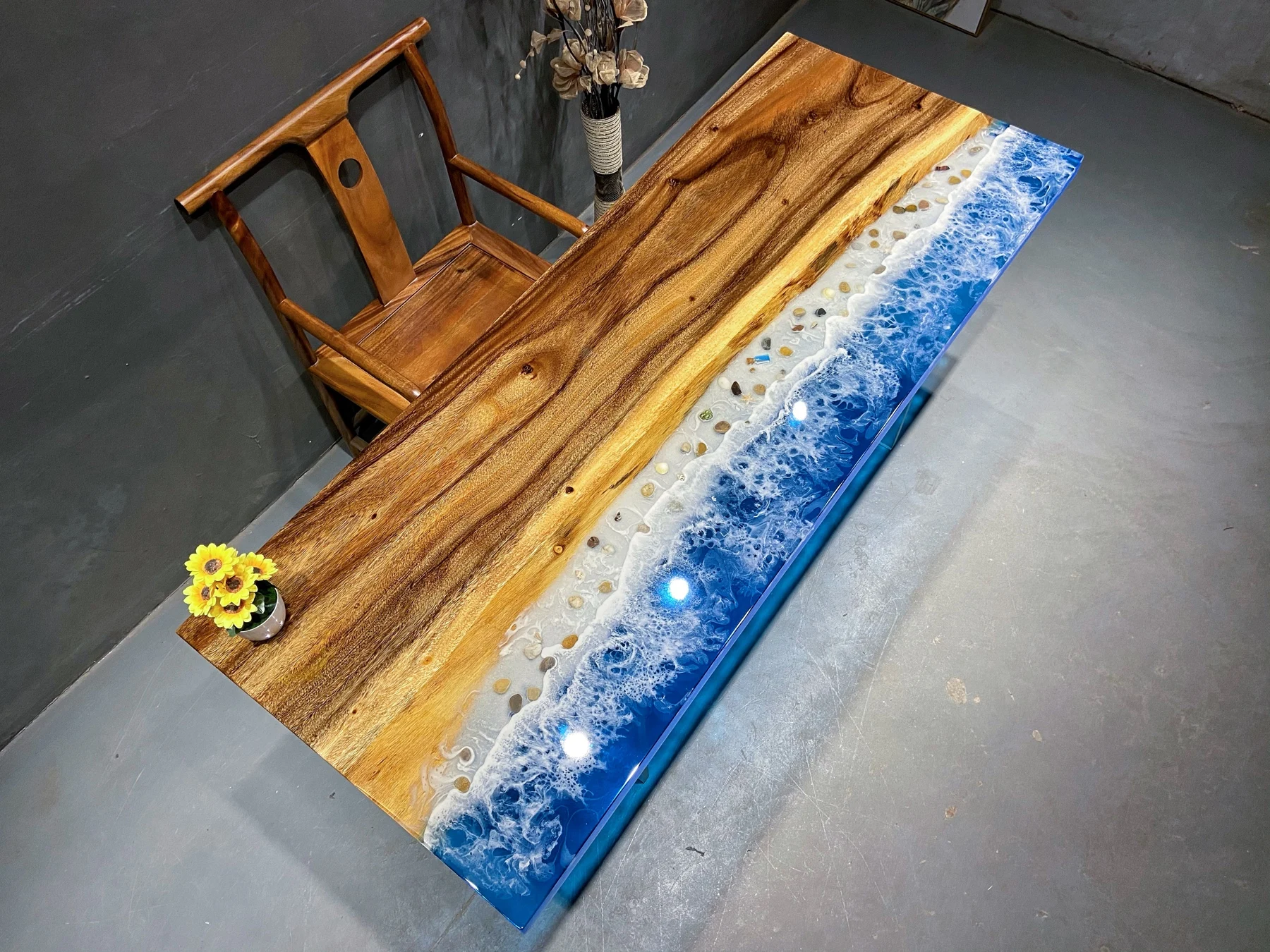 

Fashion Beach Resin Table 199*79*5