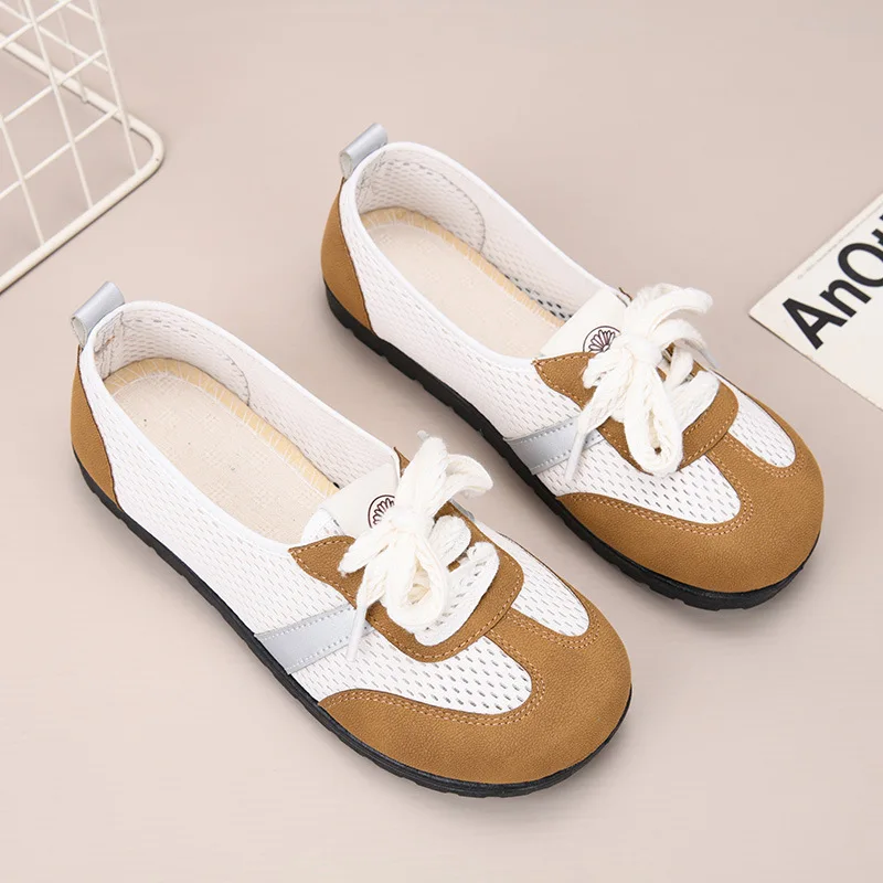 Women's Summer Casual Sports Mom Shoes Old Beijing Cloth Shoes Breathable Comfortable Design for Everyday Wear