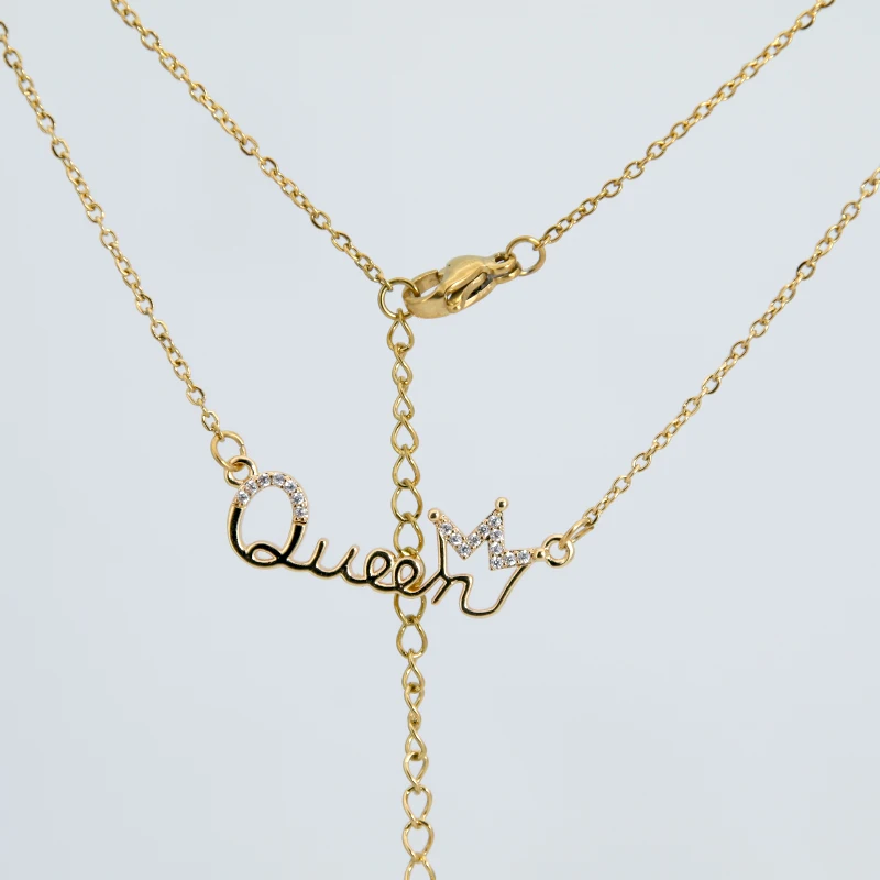 Light luxury niche design fashion and versatile letter pendant necklace