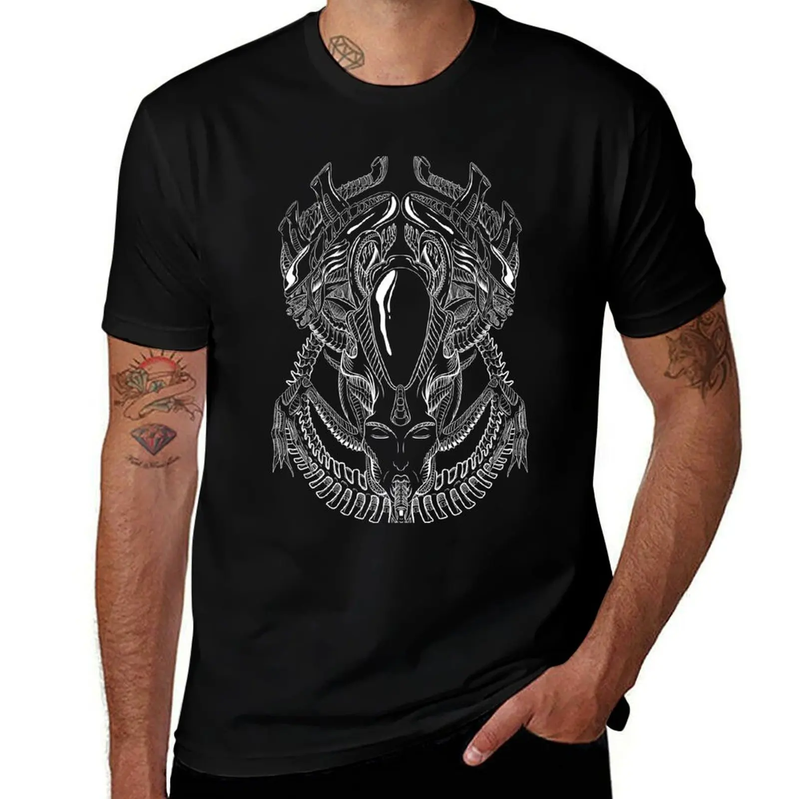 Xenomorph - Alien - HR Giger T-Shirt Stain Resistant Casual Tee T-Shirt