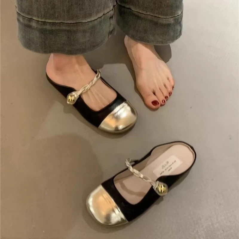 Women\'s Slippers Summer New Flat Bottom Round Head Metal Decorative Baotou Sandals Casual Fashion Comfortable Non-slip Slippers