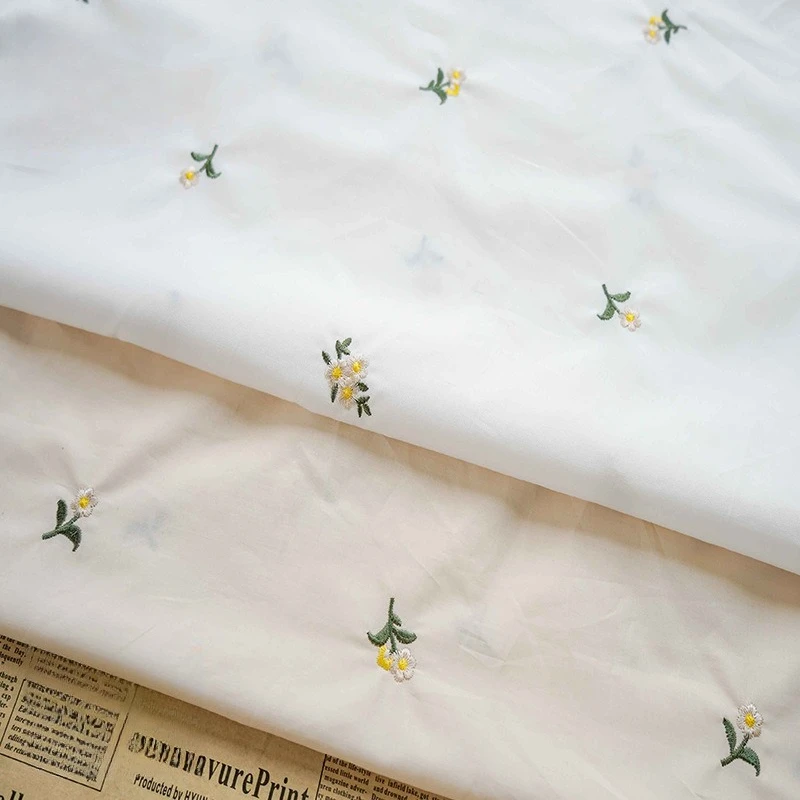 

Маленькая хлопчатобумажная ткань с цветочной вышивкой, элегантное ленивое свежее стильное весенне-осеннее платье, литературный декоративный материал, оптовая продажа