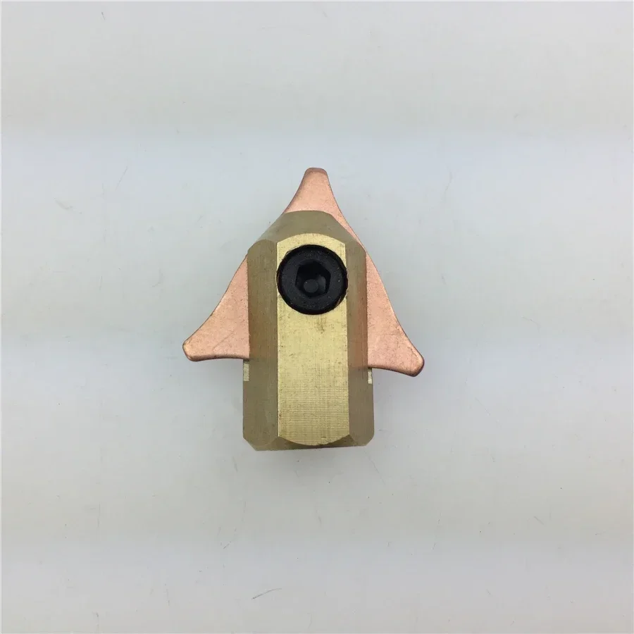 

Auto Repair Tool Sheet Metal Repair Machine Parts Shaping Machine Triangle Chuck 14mm 16mm