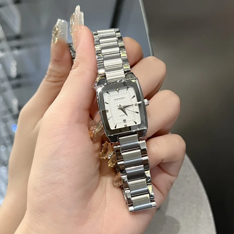 

Elegant women's wristwatch, square silver watch with quartz strap, calendar, and steel band. A good birthday gift for women.
