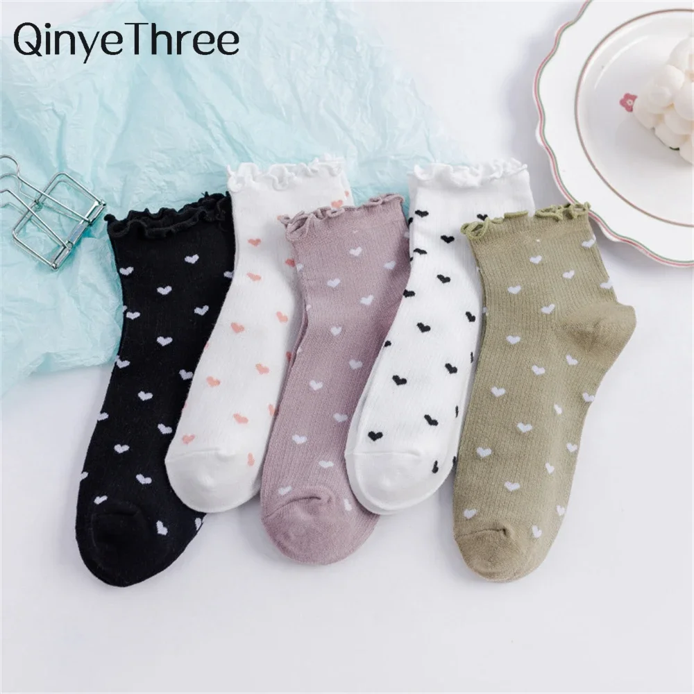 

New College Style Sweet Girls' Candy Color Cute Crimped Love Heart Kawaii Beautiful Ladies Designer Art Socks Dropship