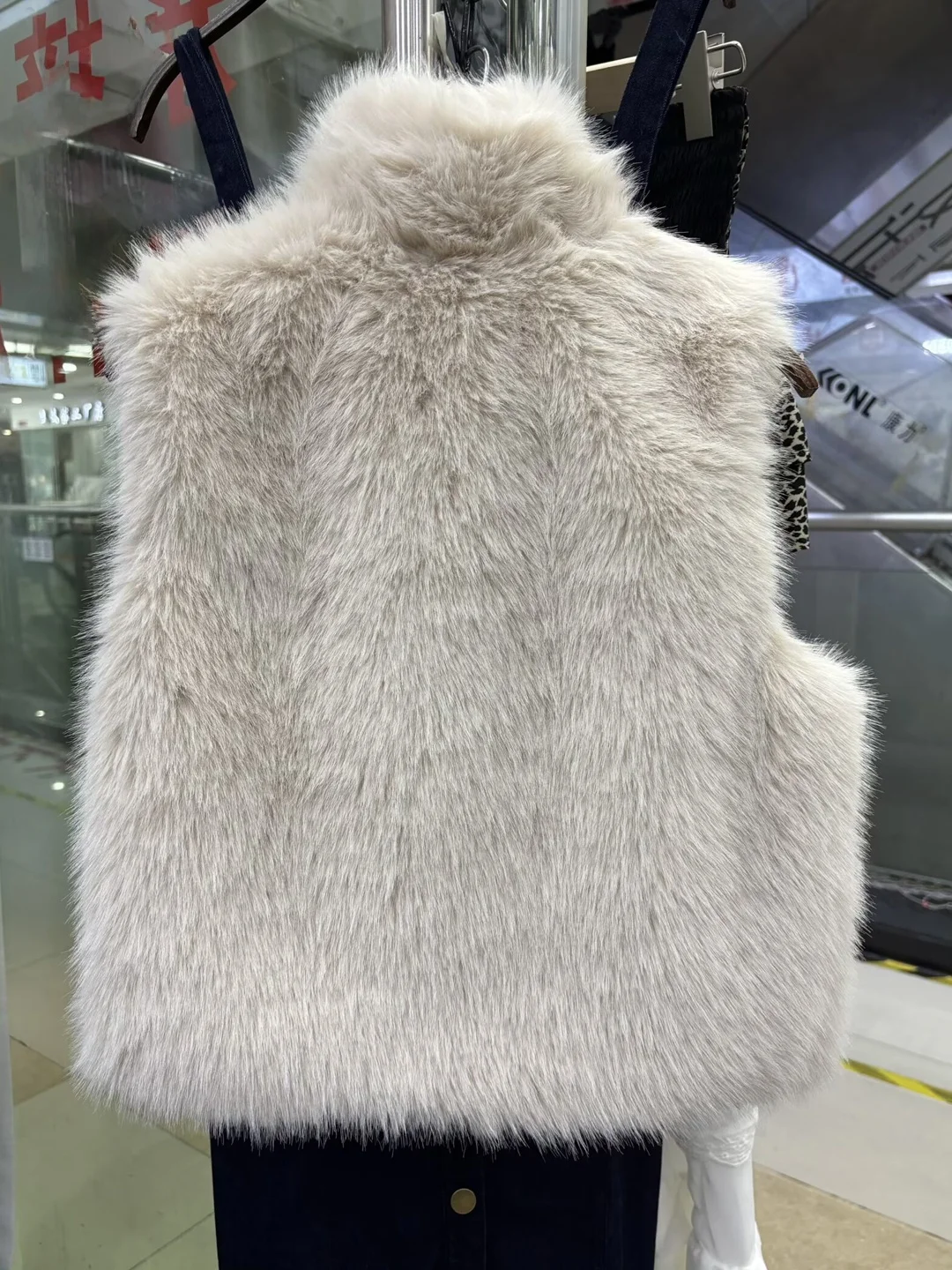 Zimowa kamizelka damska ze sztucznego futra, stójka, ekologiczna, puszysta odzież wierzchnia, ciepła, ocieplana, kolor karmazynowy.