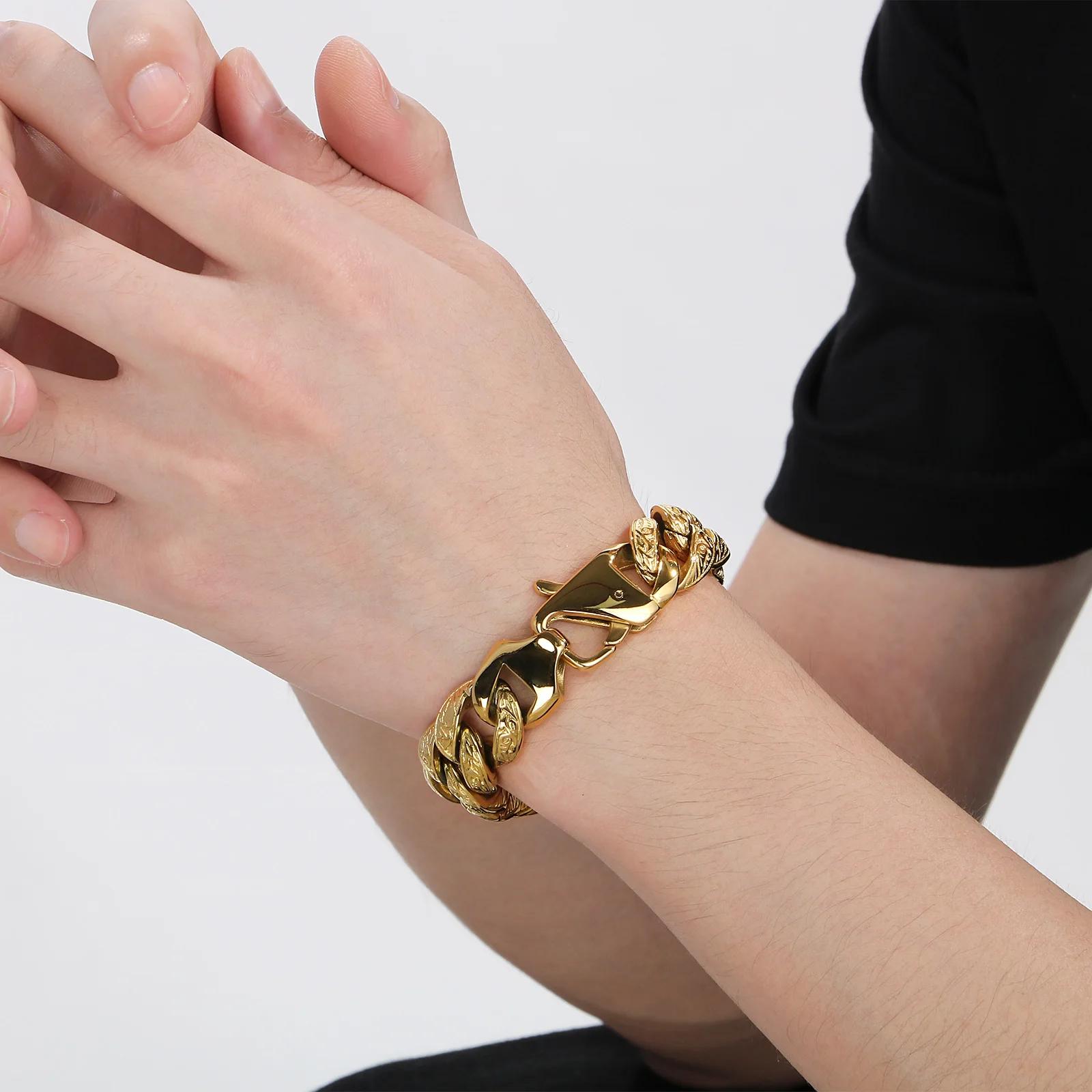 18mm Cuban Chain Bracelet With Ancient Patterns - Stainless Steel 316L - KB111163-BD