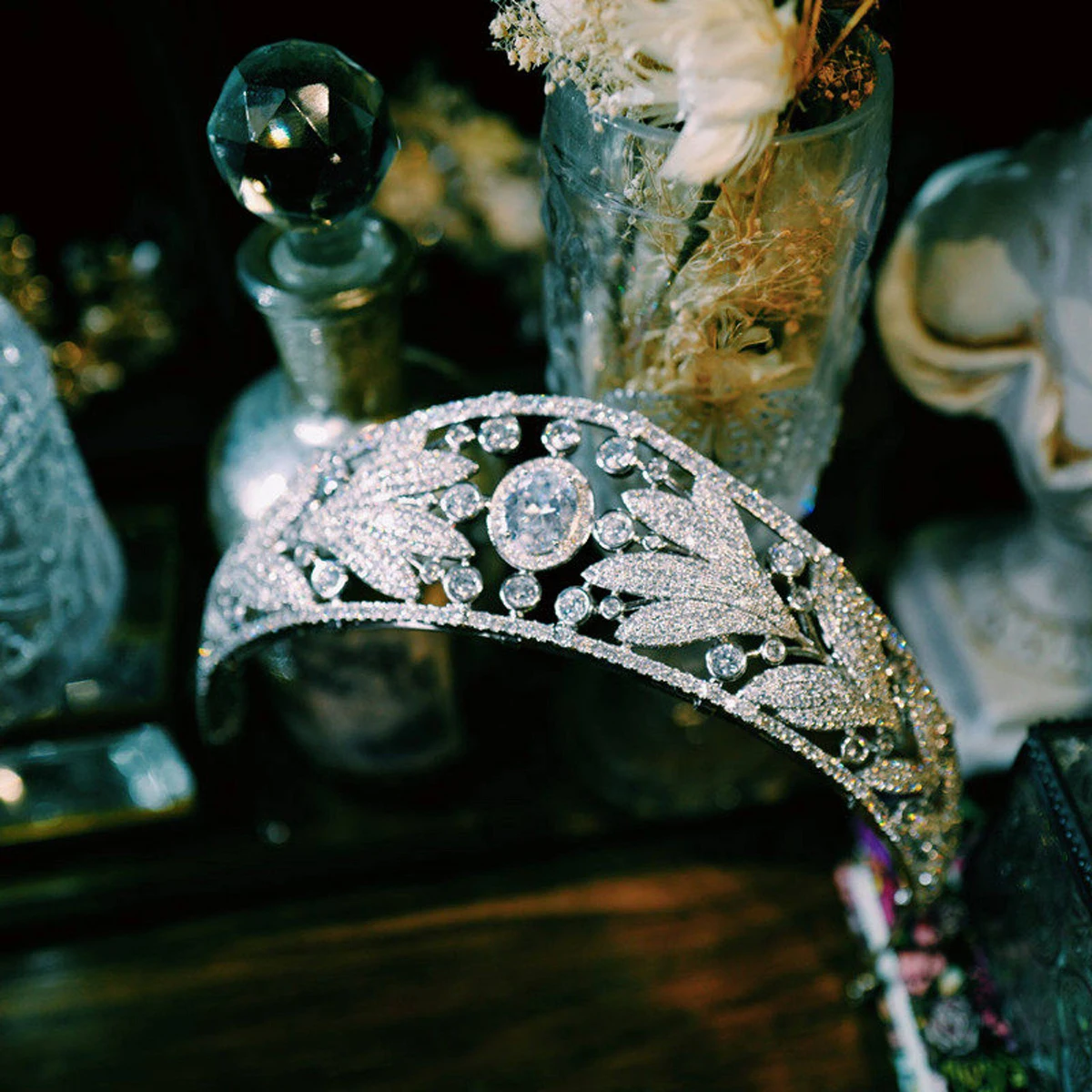 Luxembourg Royal Nassau Princess Bride Wedding Headpiece Zircon Crown Vintage Grand Tiara for Brides