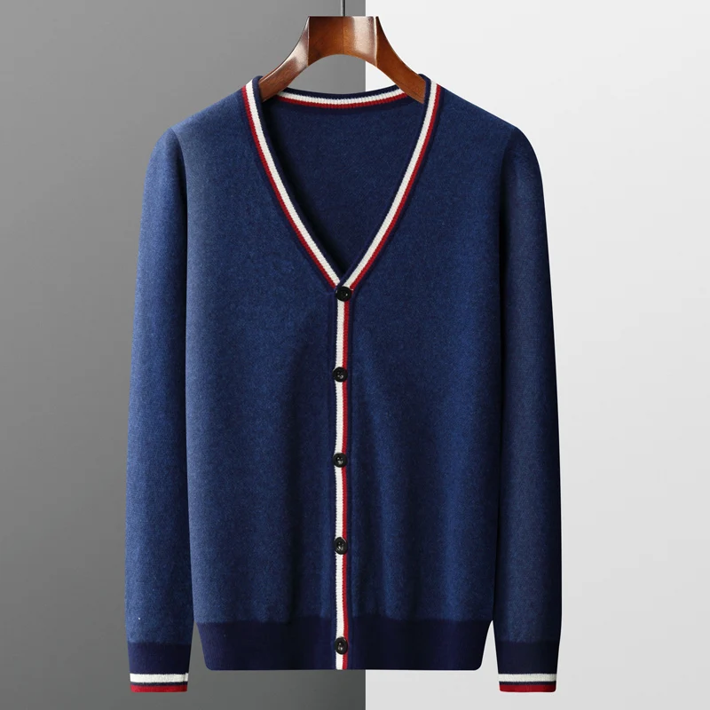 Giacca lavorata a maglia in lana merino al 100% da uomo con scollo a V cardigan a righe abbinato ai colori moda jacquard cappotto di grandi dimensioni camicia base autunnale