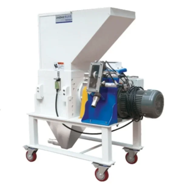 الإجهاد القوي لآلة تقطيع البلاستيك القوية كتم الصوت كسارة إعادة تدوير البلاستيك