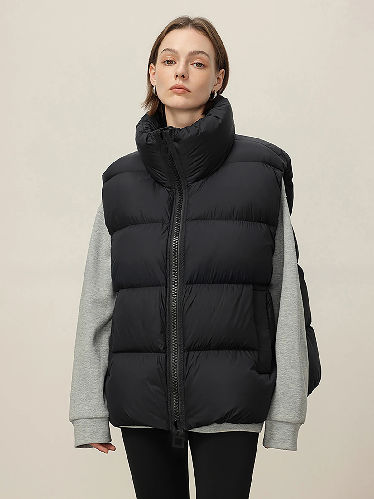 

Autumn Winter New Sle Loose Stand Collar Cloud Puff White Goose down Vest Thiened Outerwear Women's Faion Commute Sle