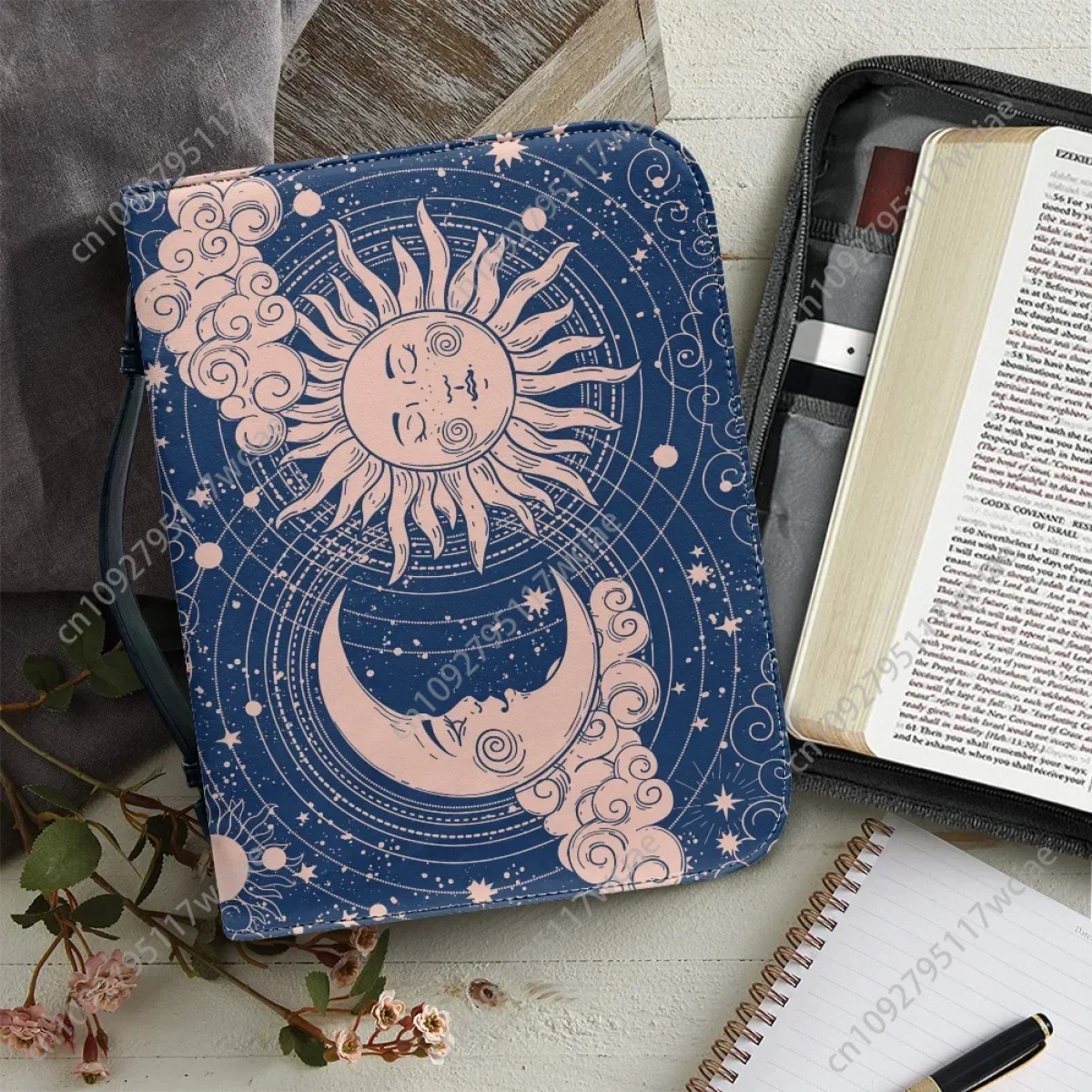 

Moon and Sun Print Women's Christian Bible Bag Leather Handbag Zipper Handle Portable Bible Storage Bags Custom Bible Cover Case
