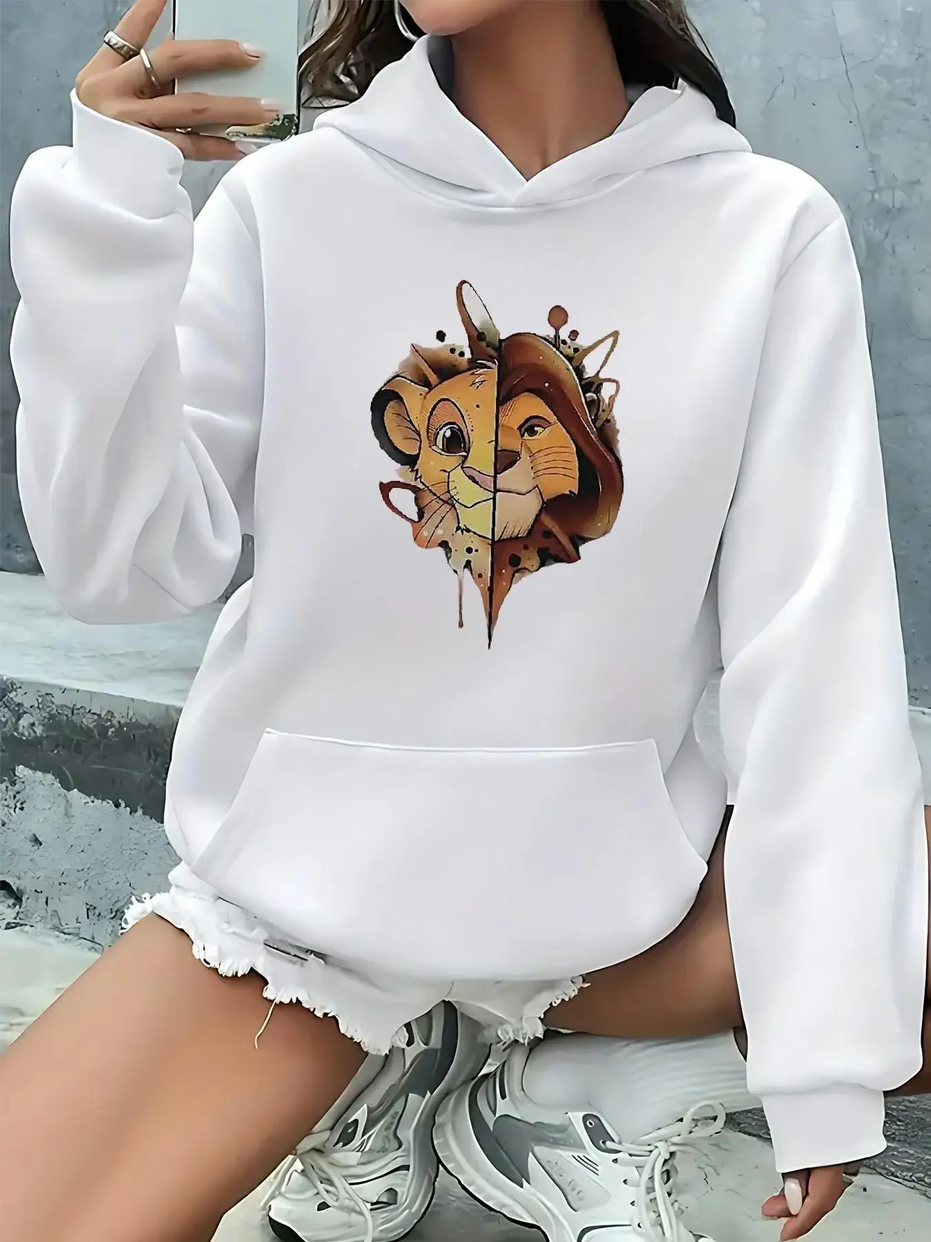 เสื้อฮู้ดดี้ลายซิมบ้าราชาสิงโต ดิสนีย์ สำหรับผู้หญิง ฤดูใบไม้ร่วง ฤดูหนาว เสื้อสวมหัวลำลองแบบยูนิเซ็กส์ เสื้อสเวตเชิ้ต เสื้อฮู้ดดี้ สตรีทแวร์ ไซส์ใหญ่
