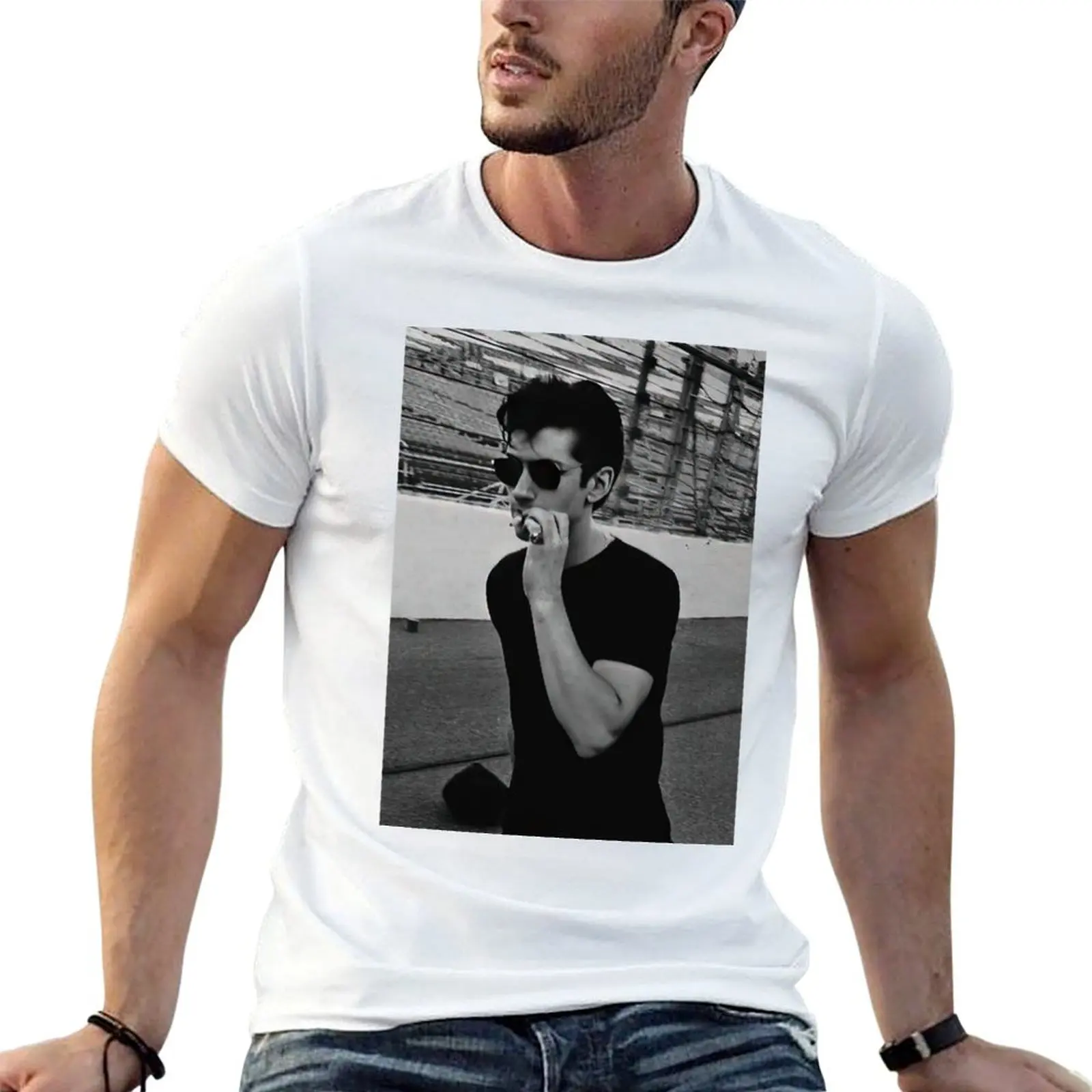

Alex Turner Vintage smoke T-Shirt t shirts for man cotton funny t shirts for man cotton soft T-Shirt