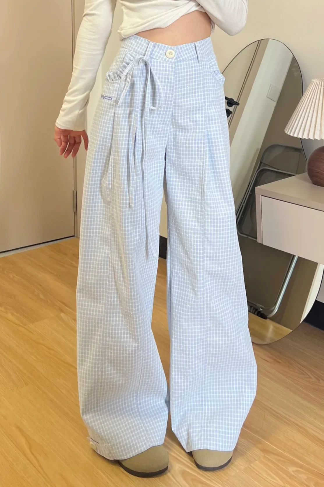 

Брюки Gagarich Ins Celebrity: Новинка Весна-Лето, Свободные, широкие, в синюю клетку, с волнистым краем, с высокой талией, длинные в пол