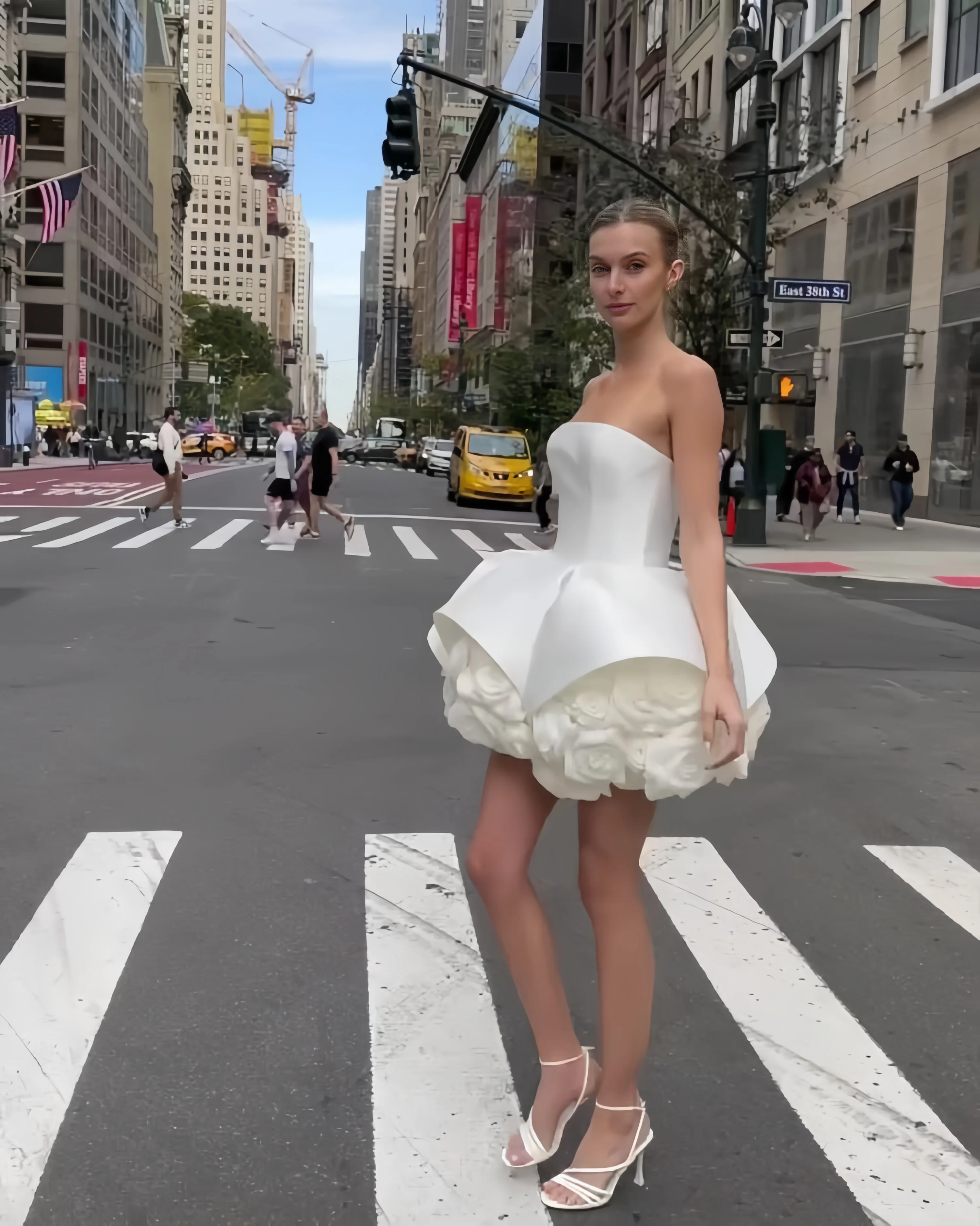 Vestido de fiesta sin tirantes para mujer, minivestido de cóctel de satén con flores, para ocasiones formales