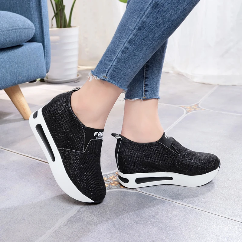 Fashion Shoes Woman Sneakers Spring Autumn Women Pu Flat Thick Bottom Shoes Slip on Boots Casual Platform Increase Within Shoes