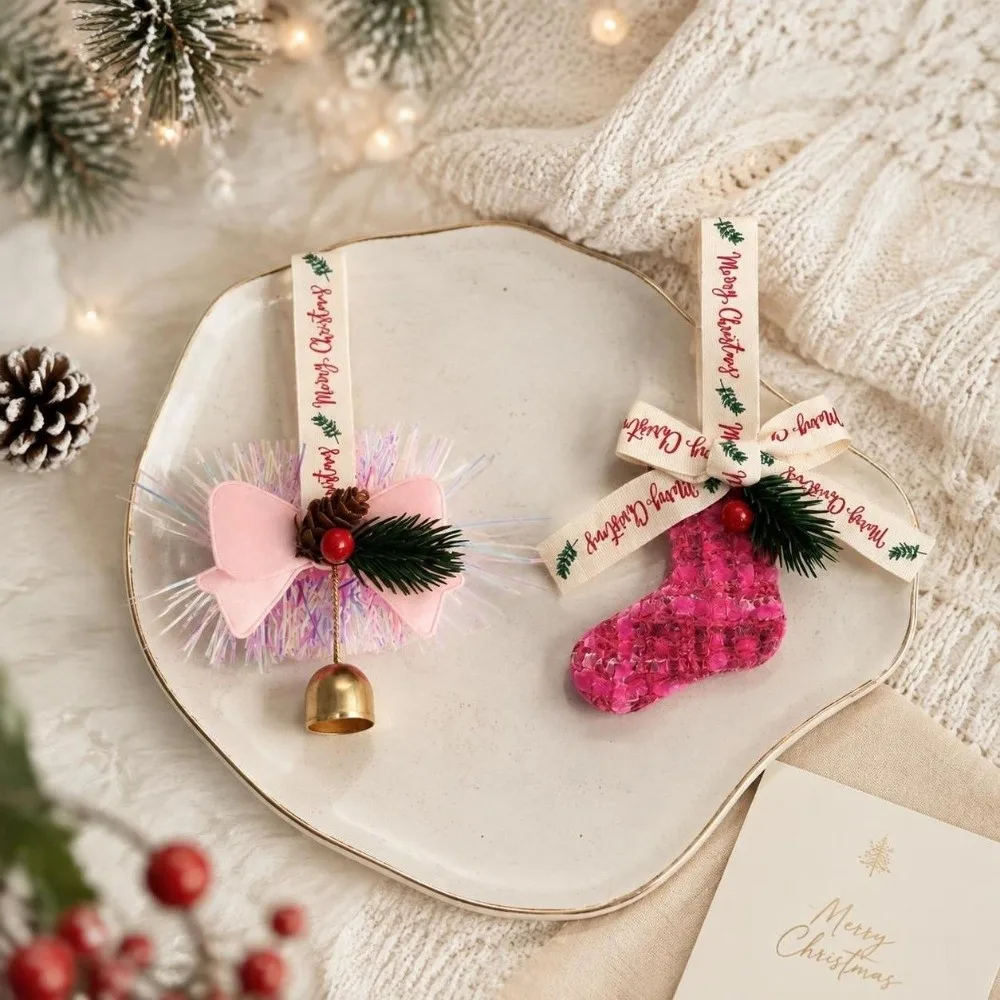 3D Christmas Bow Bell Pendant Sparkling Pinecone Xmas Tree Pendant Rustic Christmas Stocking Xmas Gift Hanging Decorations