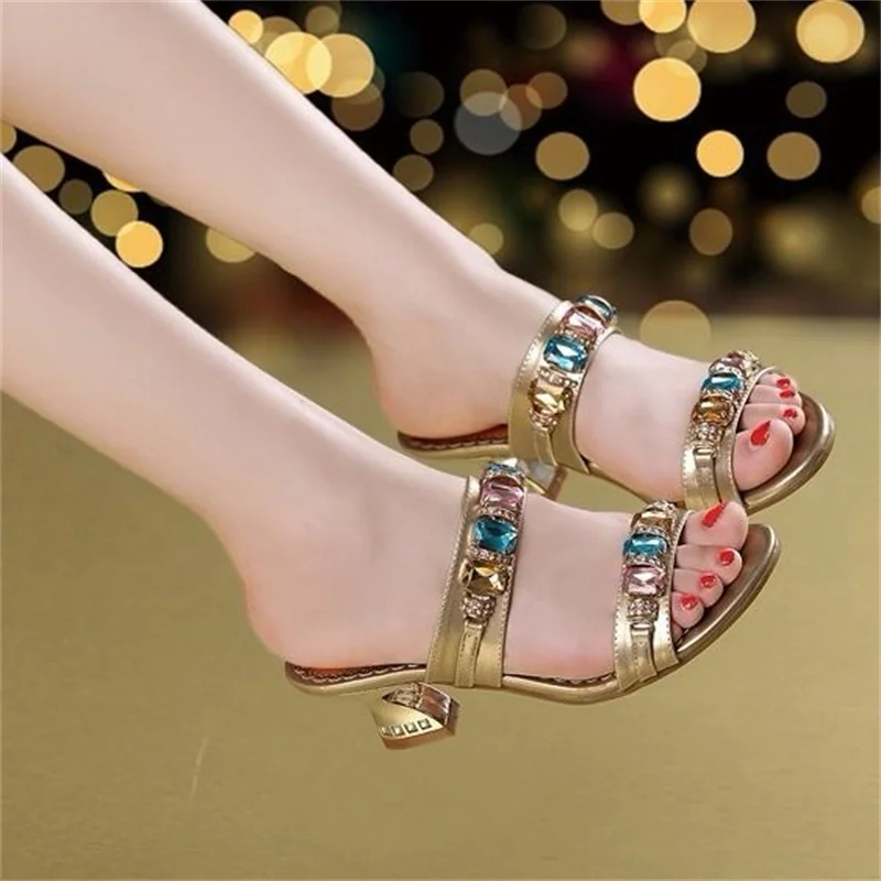 One-line Thick Heel Slip on Women Platform Slippers Fashion Rhinestone Ladies Sandals Sexy Mid-heeled Sandals