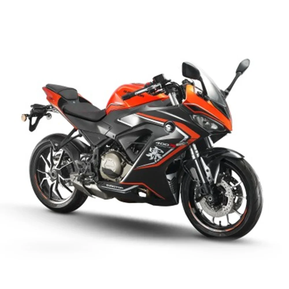 Fuel-efficient QJ Motorcycle 400cc Comfort Seating Powerful Performance Qianjiang Motor RACE 400